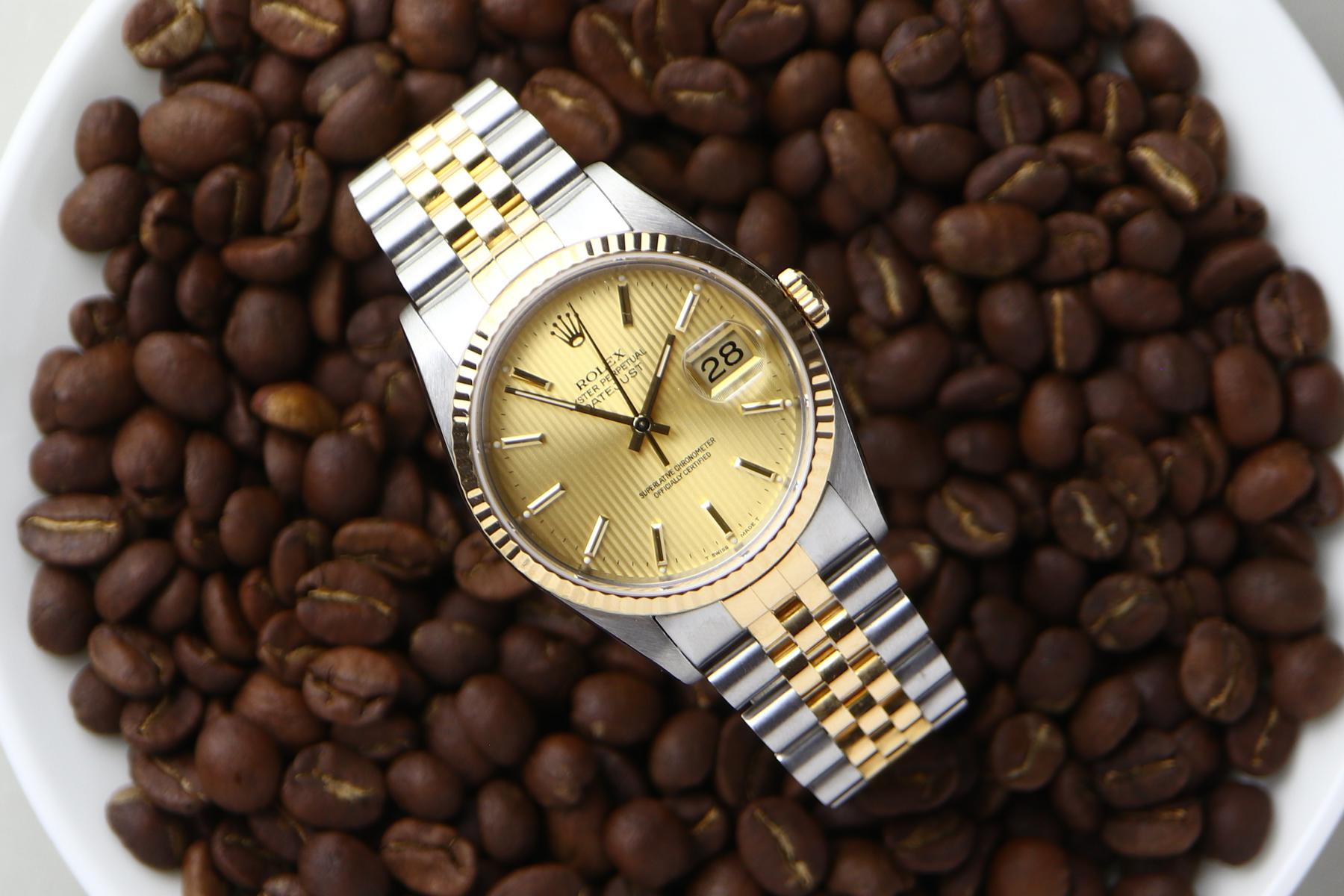 Rolex Datejust Oyster Perpetual Tapestry gold dial date automatic rare vintage watch bicolor 18k solid gold stainless steel cal. 3135 wristclassics buy vintage watches zurich konstanz